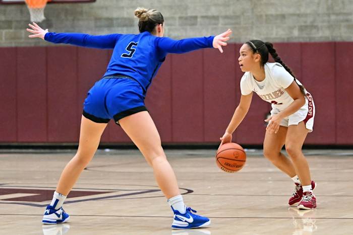a South Medford Mission Hills girls basketball Oregon POA Holiday Classic December 30 2023 Leon Neuschwander 35